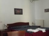 Standard Triple room with city view