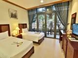 Deluxe Triple room with balcony
