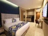Deluxe Sextuple room