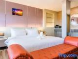 Standard Double room with river view