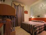 Classic Quadruple room