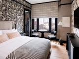 Deluxe Double room with city view