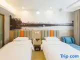 Grand room