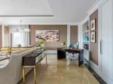 Luxury Suite