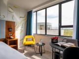 Standard Double room with city view