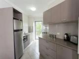 3 Bedrooms Apartment