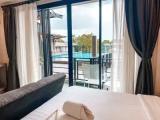 Deluxe Double room with pool view