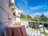 Standard Triple room with balcony