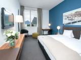 Standard Double room with lake view