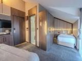 Suite with balcony