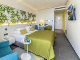 Superior Twin room with balcony and with partial sea view