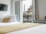 Classic Triple room with city view