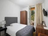 Standard Single room with balcony and with park view