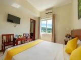 Superior room with city view