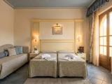 Classic Triple room with balcony