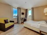 Deluxe Double room with lake view