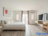 Deluxe Double Suite with balcony and with city view