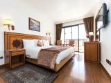 Executive Double room with pool view