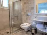 Standard Triple room with sea view