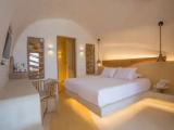 Executive Single Suite with mountain view