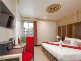 Deluxe room with balcony and with city view