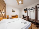 Standard Quintuple room with balcony