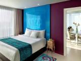 2 Bedrooms Rock Star Suite oceanfront