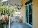 Deluxe room with garden view