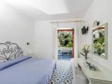 Standard Double room with city view