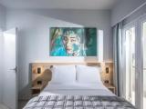 1 Bedroom Superior Single Suite