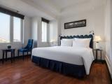 Deluxe room with balcony and with city view