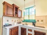 2 Bedrooms Villa