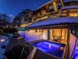 Executive Double room with balcony and with mountain view