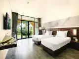 Premier Twin room with river view