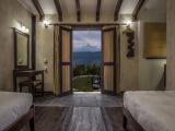 Cottage with mountain view