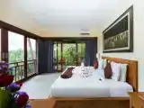 Suite with pool view
