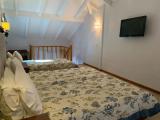 2 Bedrooms Apartment with balcony and with sea view