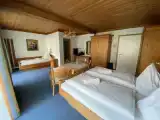 Standard Triple room with balcony