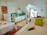 1 Bedroom Family Suite with ocean view