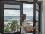 Standard Triple room with partial sea view