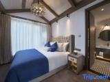 2 Bedrooms Quadruple Family Villa