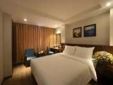 Premier room
