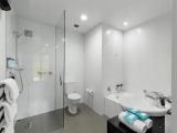 1 Bedroom Double Suite with lake view