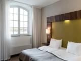 Deluxe room with lake view