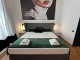 Superior Single Suite