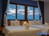 Deluxe room with sea view