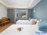 Deluxe Family room with city view