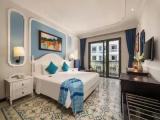 2 Bedrooms Family Suite with balcony