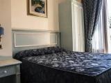 2 Bedrooms Apartment with balcony and with garden view