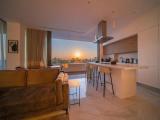 2 Bedrooms Executive Apartment with balcony and with sea view